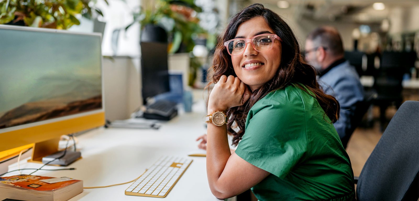 <span id="hs_cos_wrapper_name" class="hs_cos_wrapper hs_cos_wrapper_meta_field hs_cos_wrapper_type_text" style="" data-hs-cos-general-type="meta_field" data-hs-cos-type="text" >What are agentic insights in experience management? Why legacy AI is creating CX blind spots</span>